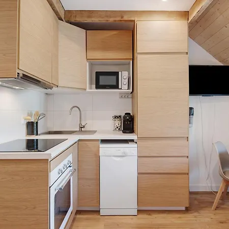 Duplex 6 Pers. Vue Montagne & Apartment *